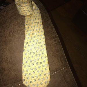 Vineyard Vines neck tie